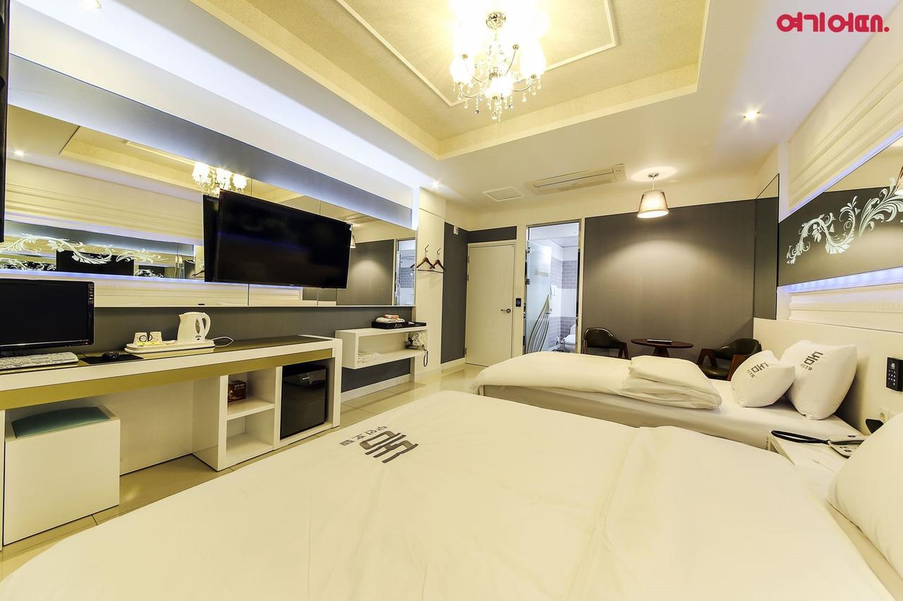 Dome Hotel Кванджу Экстерьер фото