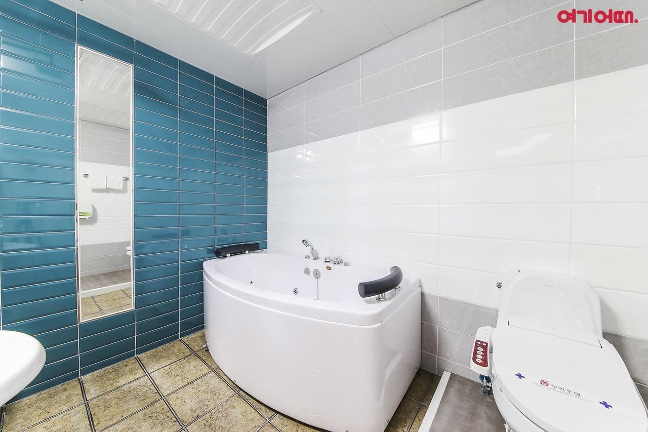 Dome Hotel Кванджу Экстерьер фото